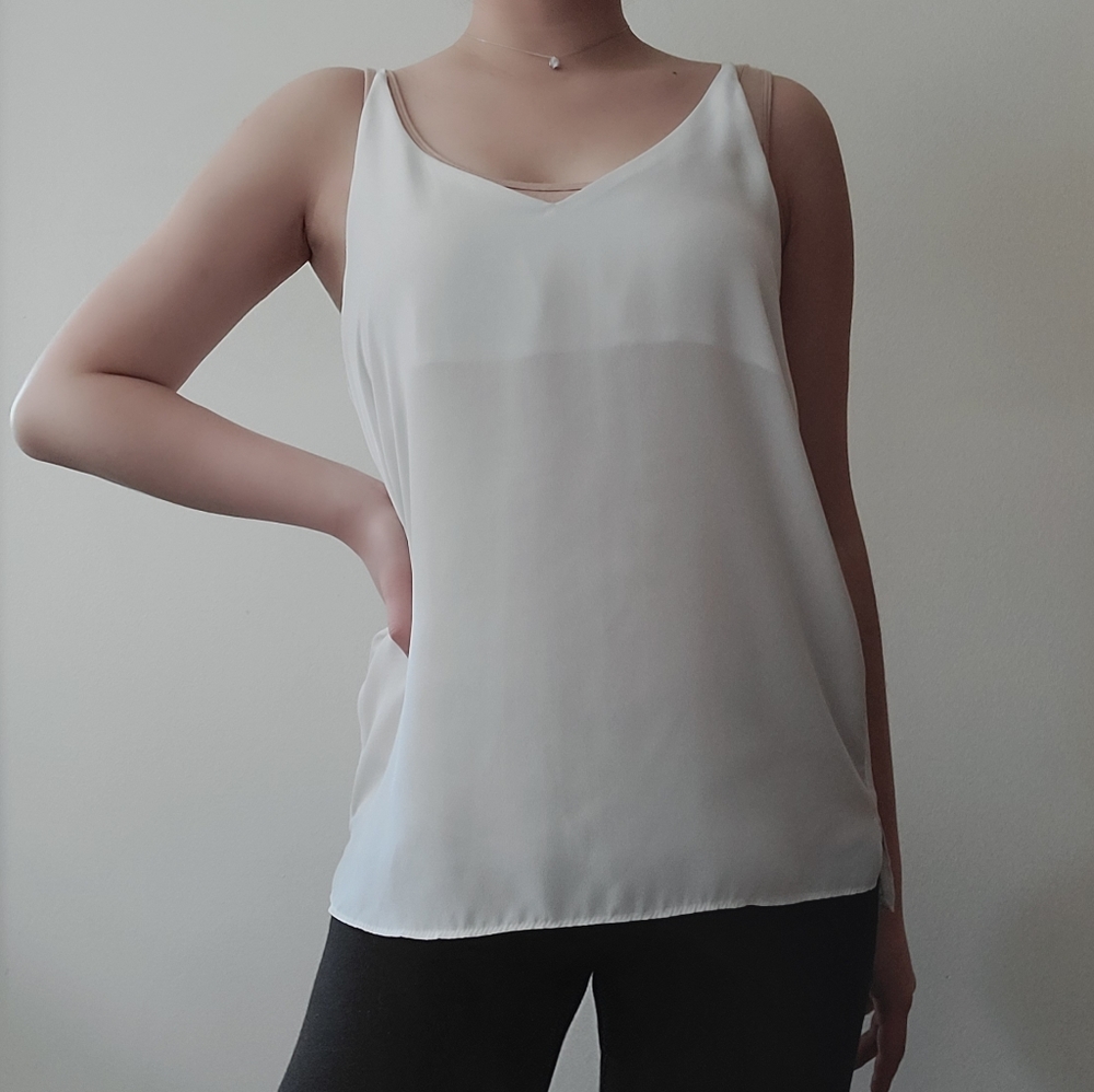 🌻2 for $30🌻Classy semi-sheer top